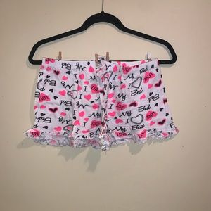Ruffled pajama shorts pink white black